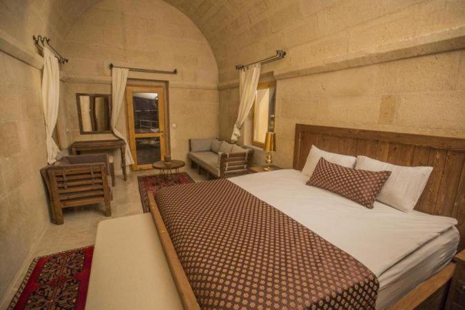 Helike Cave Suites Uchisar Luaran gambar